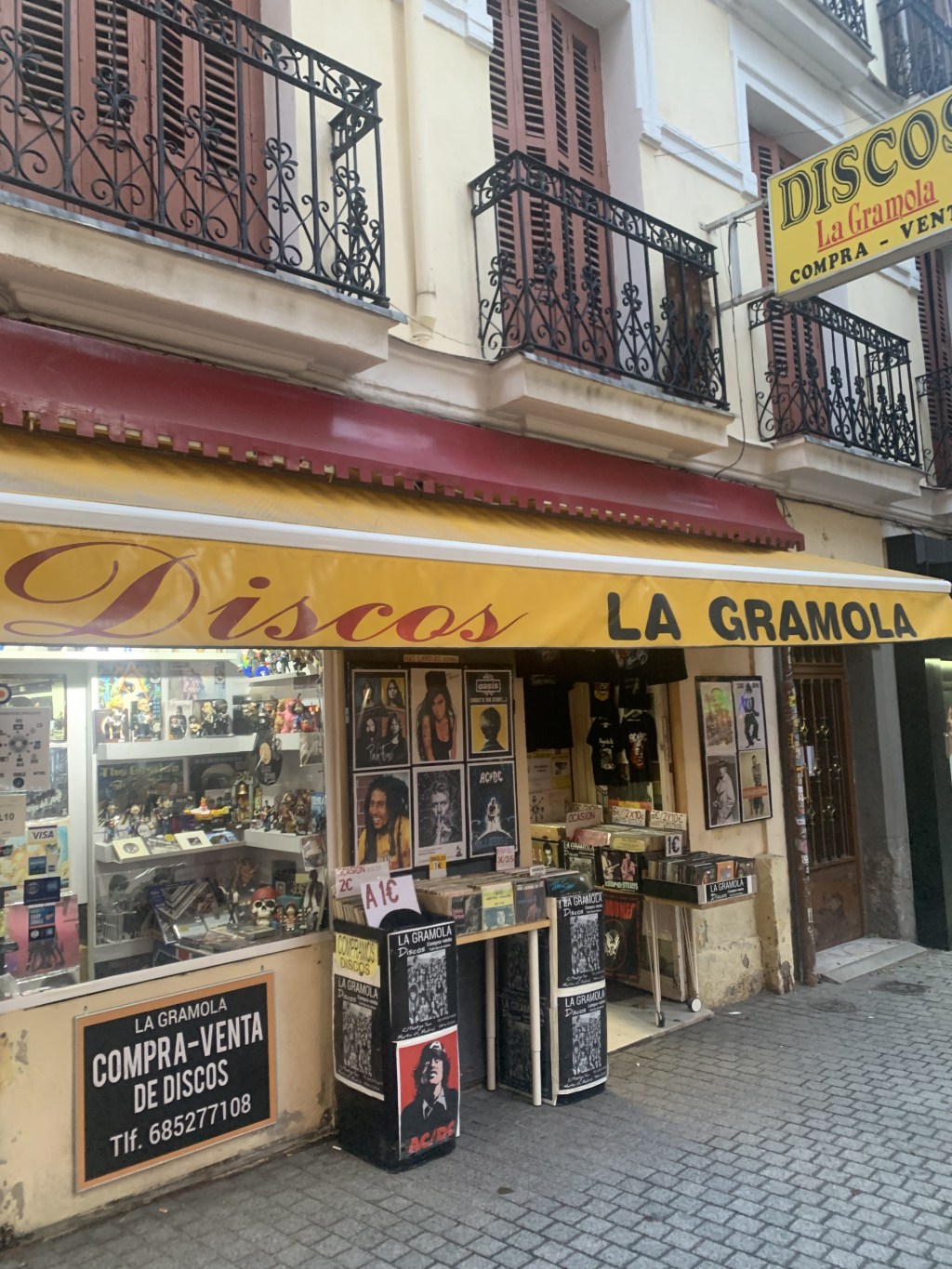 Top Vinyl Record Shop in Madrid: Discos La&nbsp;Gramola
